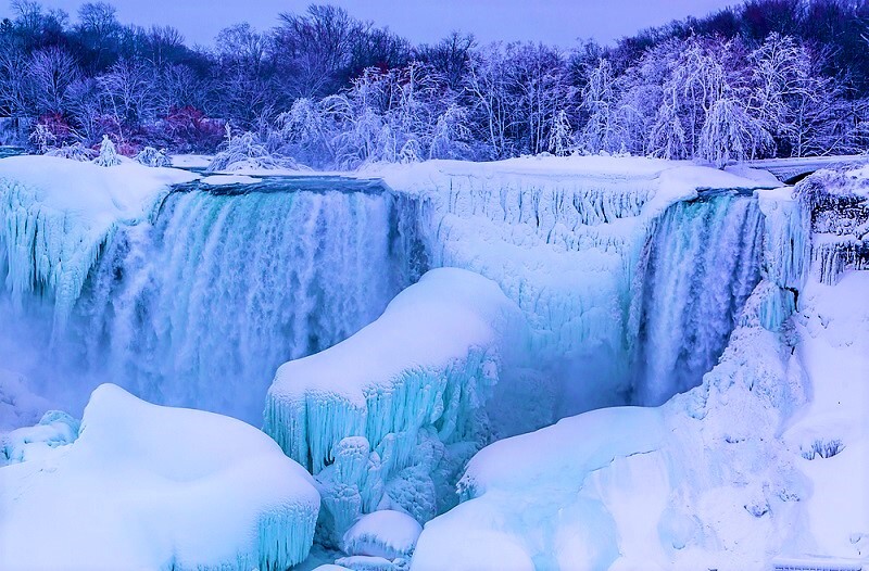 canada-experience-toronto-cascate-niagara-inverno