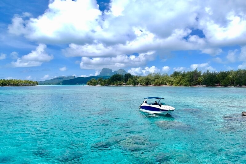 canada-experience-bora-bora-baia-snorkeling©H2O.