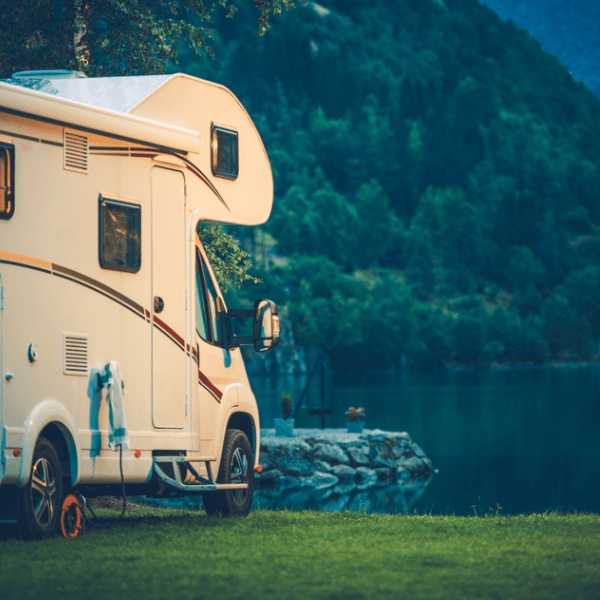 canada-experience-camper-cluster-scaled