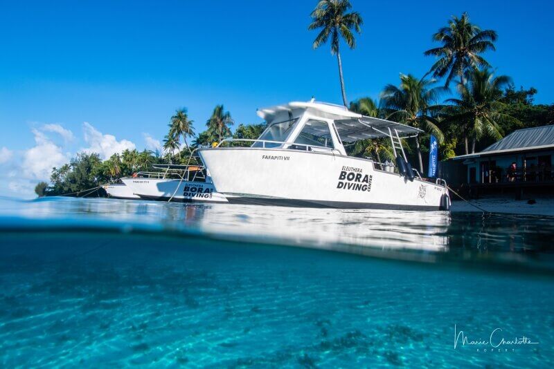 canada-experience-bora-bora-boat©Eleuthera